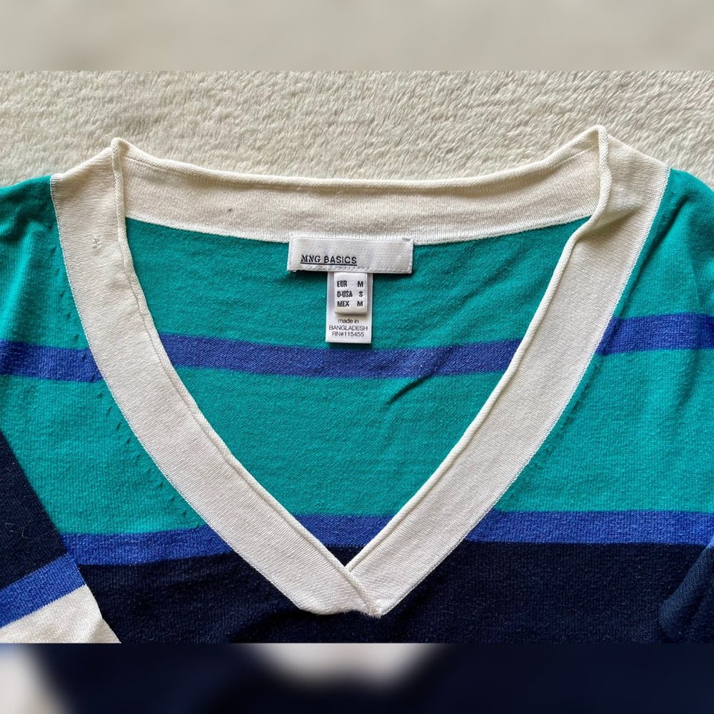 Three-Quarter Sleeve V-Neck from Mango - Picture 2 of 4